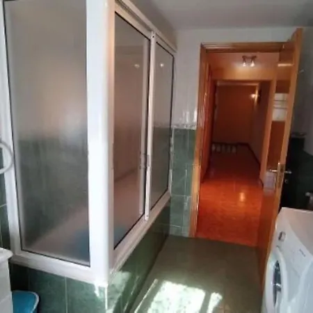 La Casita Del Bierzo Holiday home Carracedelo